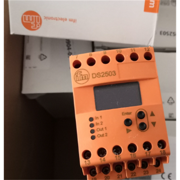 德國(guó)IFM易福門(mén)  帶顯示屏的壓力傳感器2 PN2671